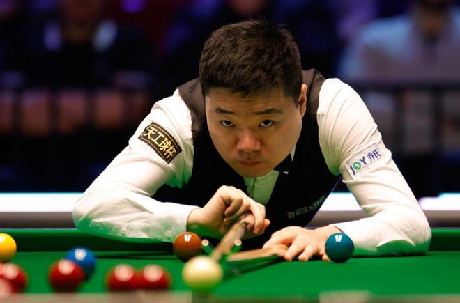 向世人展示 向世人展示