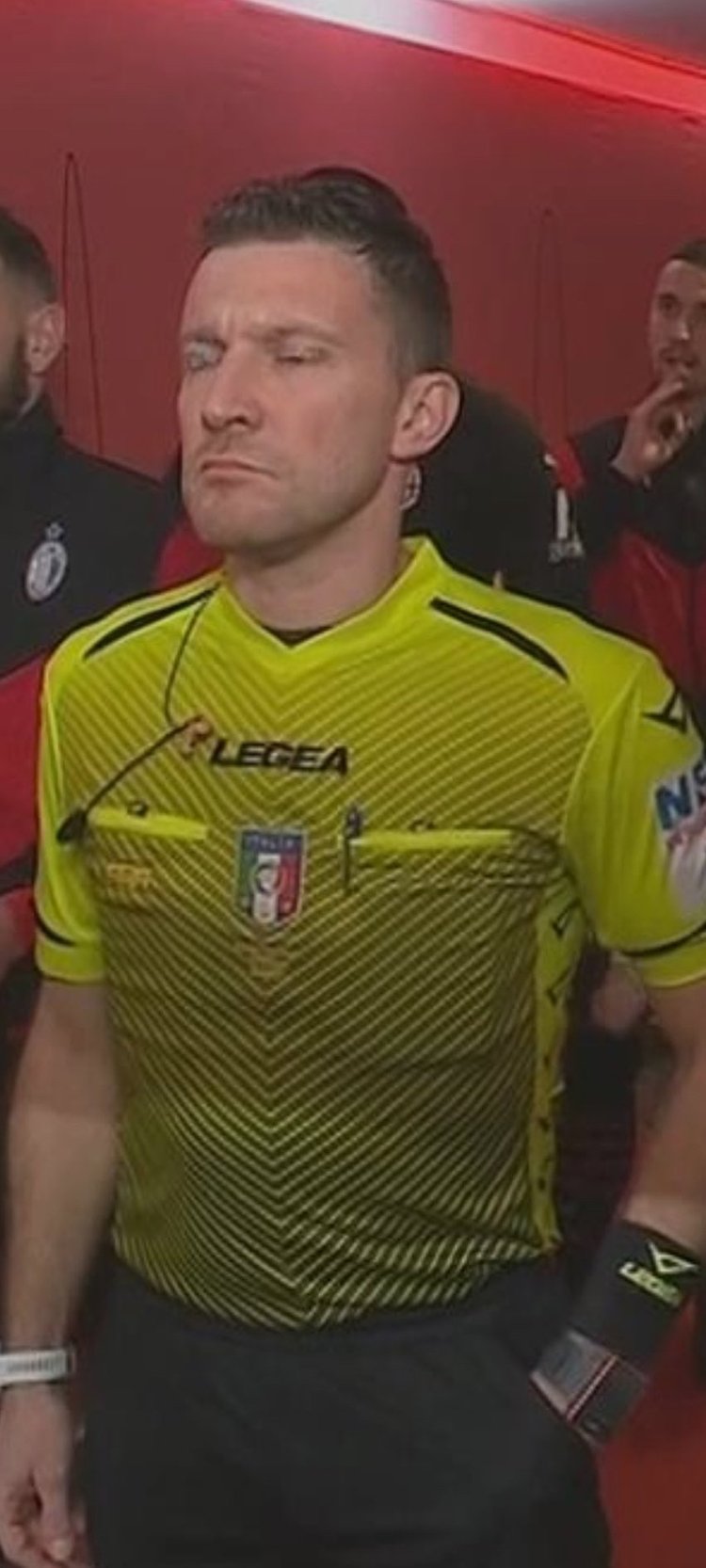 腰下沉与门 腰下沉与门