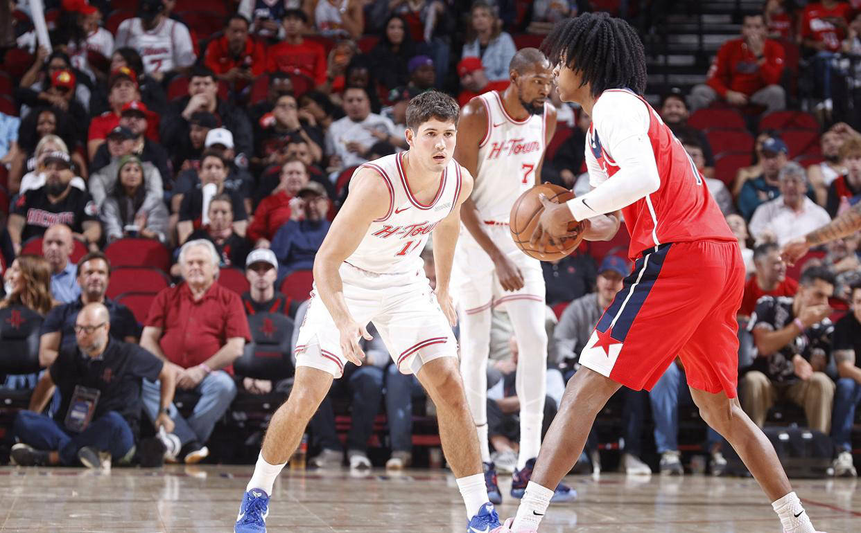 两队对位常 两队对位常