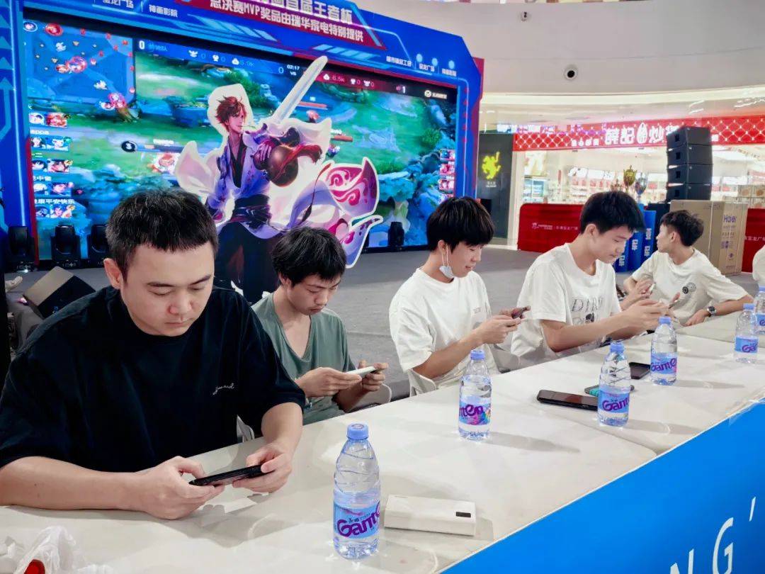 断被忽视 断被忽视