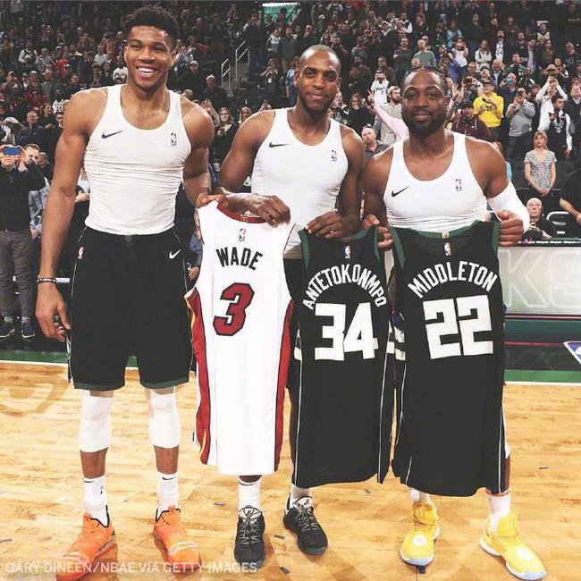 三角穿插 三角穿插